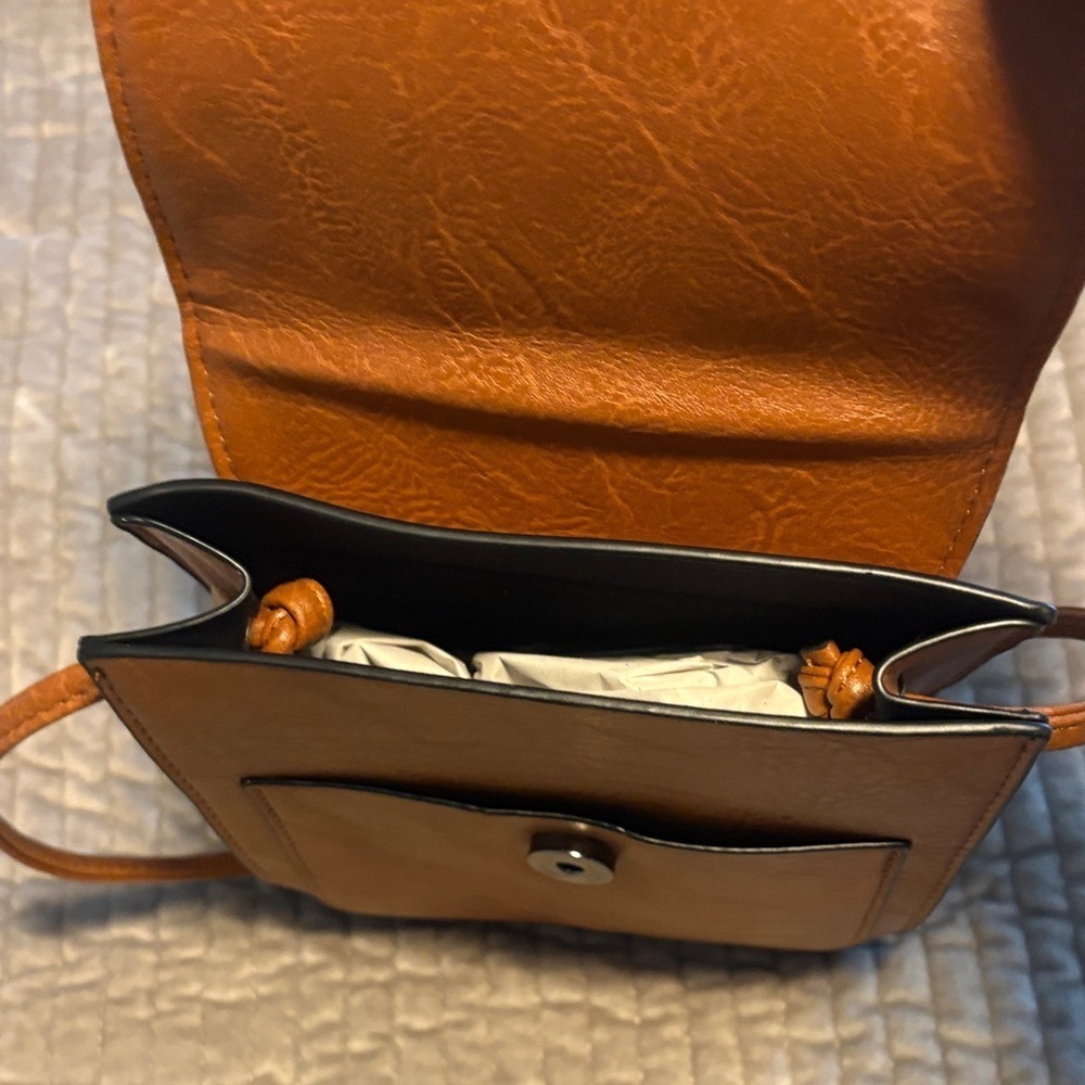 Studded Tan Leather Crossbody Bag - Picture 4 of 4